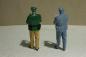 Preview: Figur Polizist kontrolle - bemalt - 1 : 22,5
