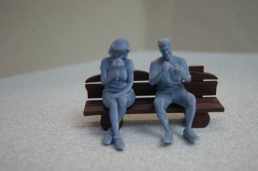 Figur Pärchen mit Eis - unbemalt