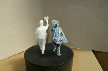 Preview: Figur Brezelverkäufer - unbemalt