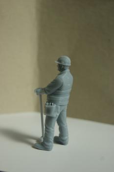 Preview: Figur Bauarbeiter mit Abbruchhammer - unbemalt