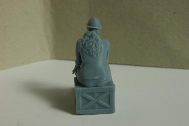 Preview: Figur Bauarbeiterin - unbemalt