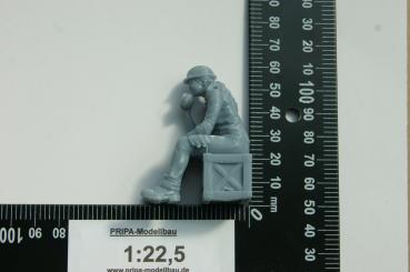Preview: Figur Bauarbeiterin - unbemalt