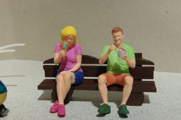 Figur Pärchen mit Eis - bemalt