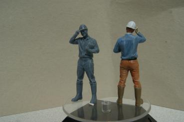 Preview: Figur Facharbeiter mit Klemmbrett - unbemalt - Kopie