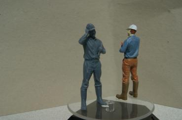 Figur Facharbeiter mit Klemmbrett - unbemalt - Kopie