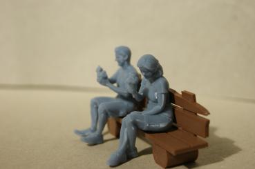 Preview: Figur Pärchen mit Eis - unbemalt - 1 : 32