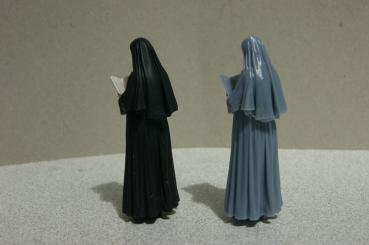Preview: Figur Schwester Hanna - unbemalt - 1 : 22,5