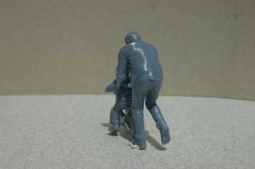 Preview: Figur Mann mit Kind auf dem Fahrrad - unbemalt - 1 : 22,5