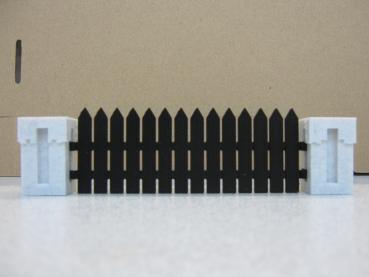 Lattenzaun mit Ständerwerk, 1 m, 1:32
