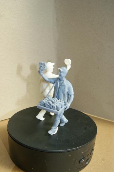 Figur Brezelverkäufer - unbemalt