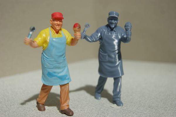 Figur Eisverkäufer gehend - unbemalt