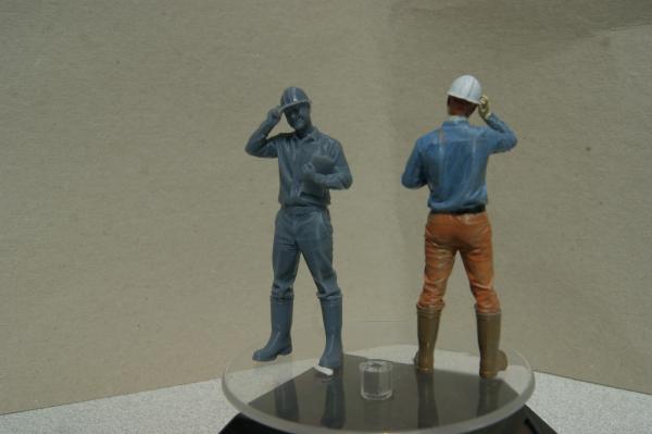 Figur Facharbeiter mit Klemmbrett - bemalt