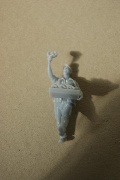 Figur Brezelverkäufer - unbemalt - 1 : 32