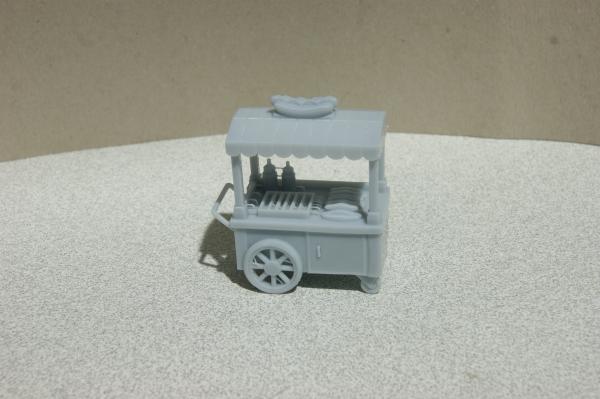 Figure Hotdog Wagen - unbemalt - 1 : 32