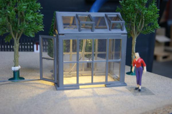 Gartenhaus/Gewächshaus 1:22.5 - alu-weiß