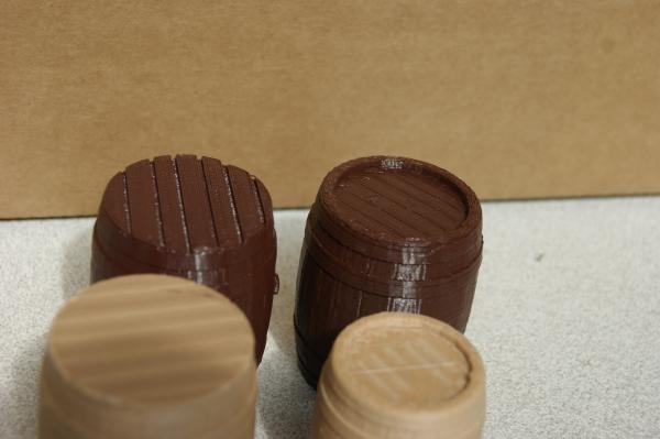 Modell Holzfass / Bierfass dunkelbraun
