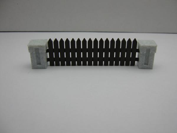 Lattenzaun mit Ständerwerk, 1 m, 1:45